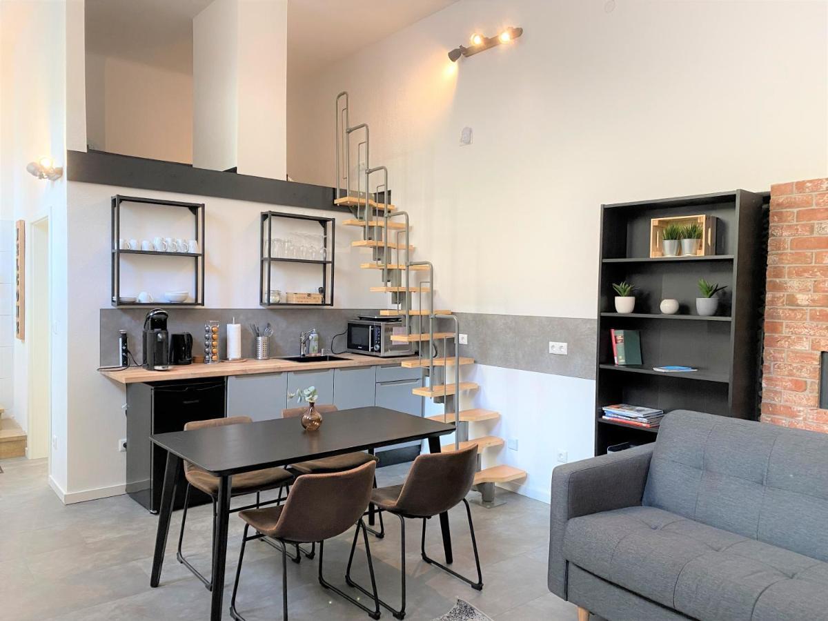 Grosszuegiges Studio-apartment - Top-lage + Parken *